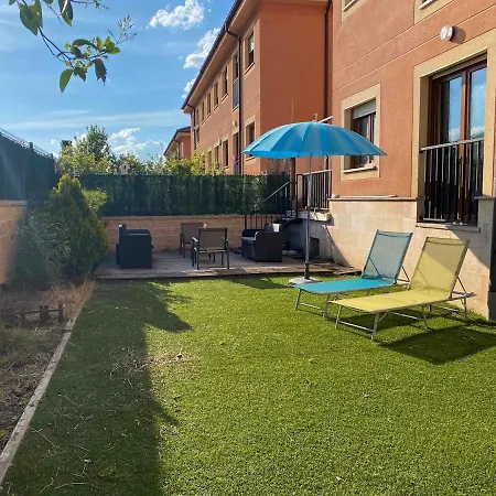 Homely Flat With Garden Near Segovia Apartment Torrecaballeros