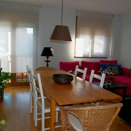 Homely Flat With Garden Near Segovia Apartment *