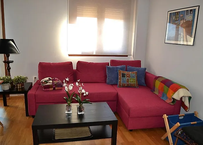 Homely Flat With Garden Near Segovia Apartman