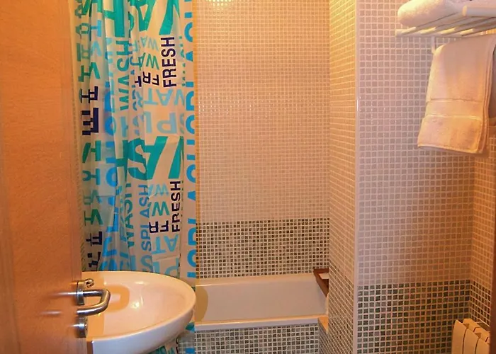 Homely Flat With Garden Near Segovia Apartman Torrecaballeros